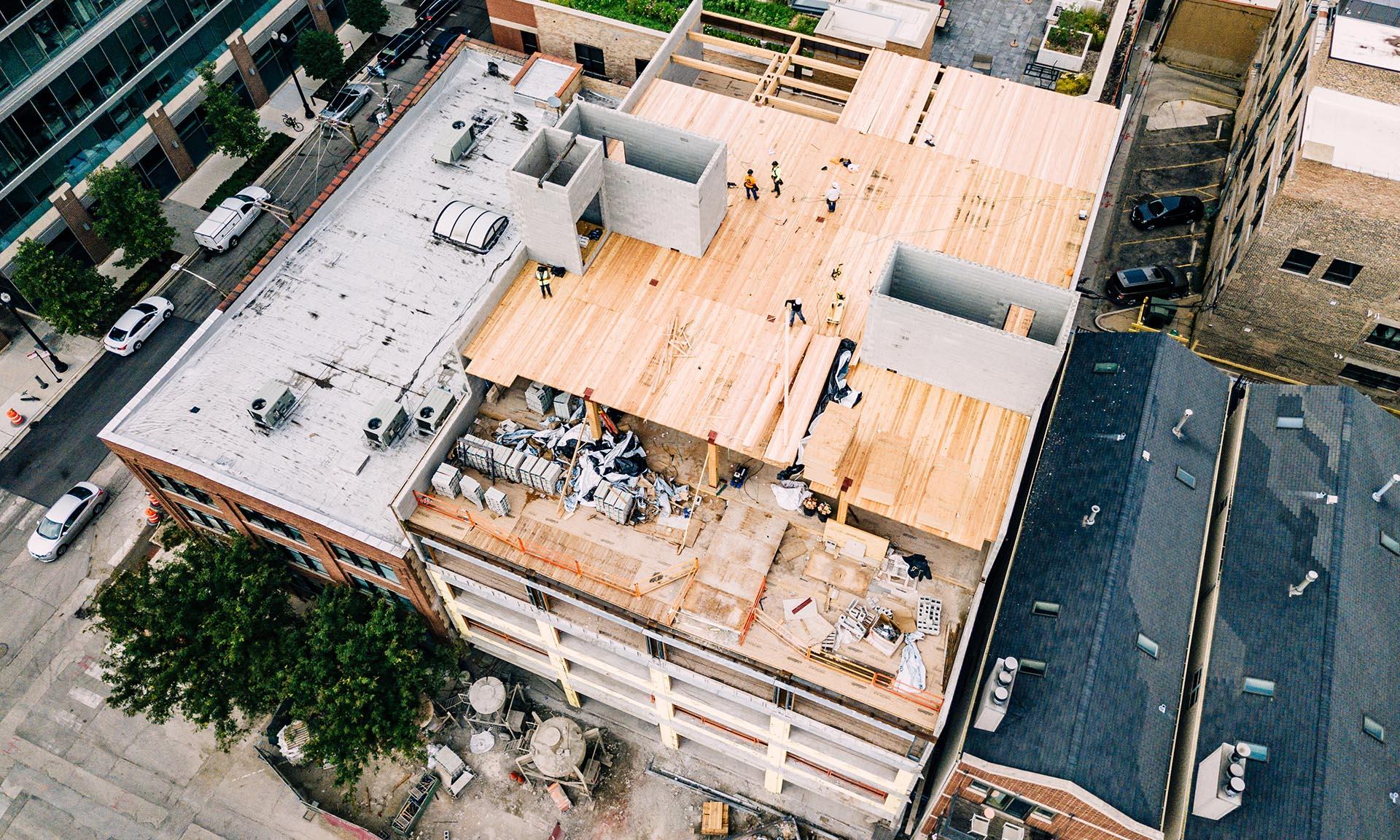 1040 W 富尔顿 under construction roof top